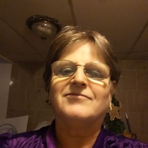 Meet your Posher, Valda